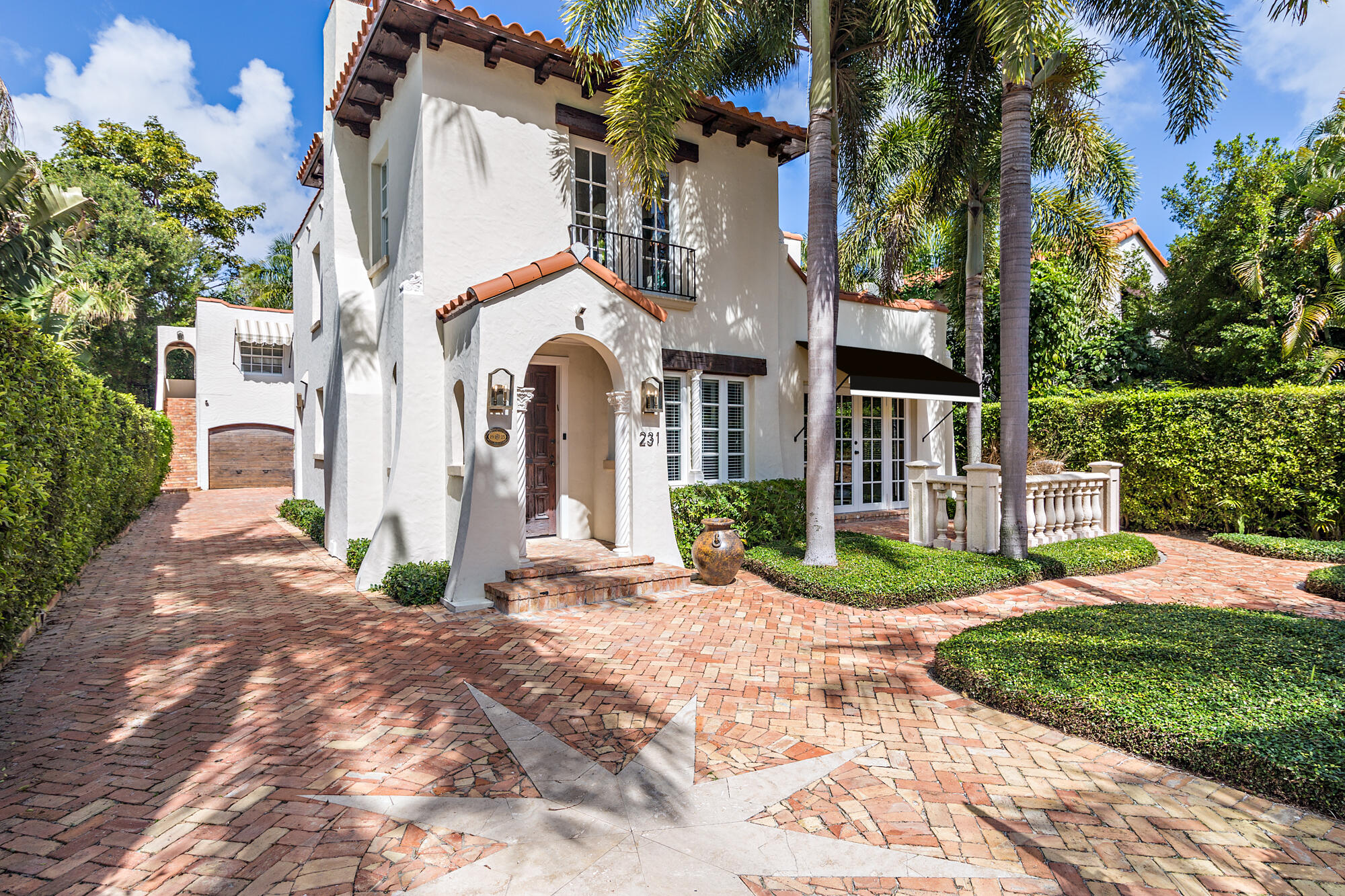 231 Sunset Road, West Palm Beach, Palm Beach County, Florida - 5 Bedrooms  
3.5 Bathrooms - 
