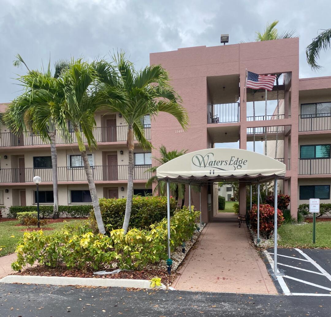 Property for Sale at 15461 Pembridge Drive 306, Delray Beach, Palm Beach County, Florida - Bedrooms: 2 
Bathrooms: 2  - $315,000