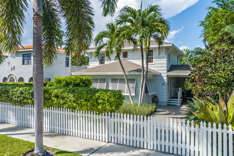 Photo of 441 33rd Street, West Palm Beach, FL 33407 (MLS # RX-11128561)