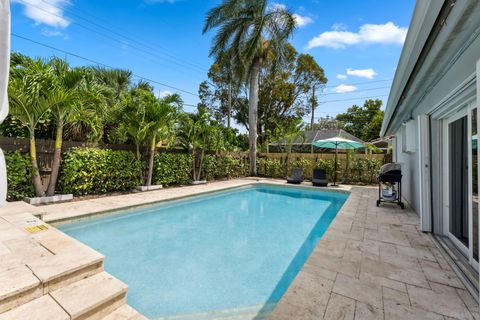 Tiny photo for 1243 Garfield St, Hollywood, FL 33019 (MLS # RX-11120099)