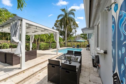Tiny photo for 1243 Garfield St, Hollywood, FL 33019 (MLS # RX-11120099)
