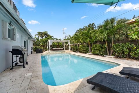 Tiny photo for 1243 Garfield St, Hollywood, FL 33019 (MLS # RX-11120099)