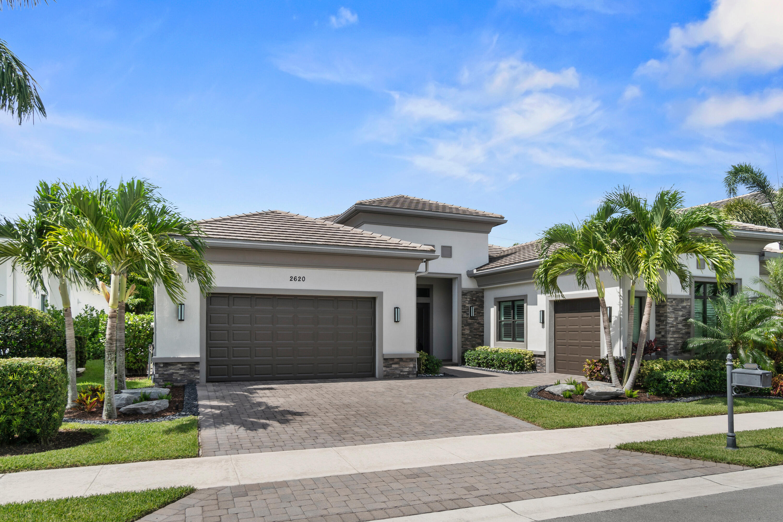 2620 Nw 69th Street, Boca Raton, Palm Beach County, Florida - 3 Bedrooms  
3.5 Bathrooms - 