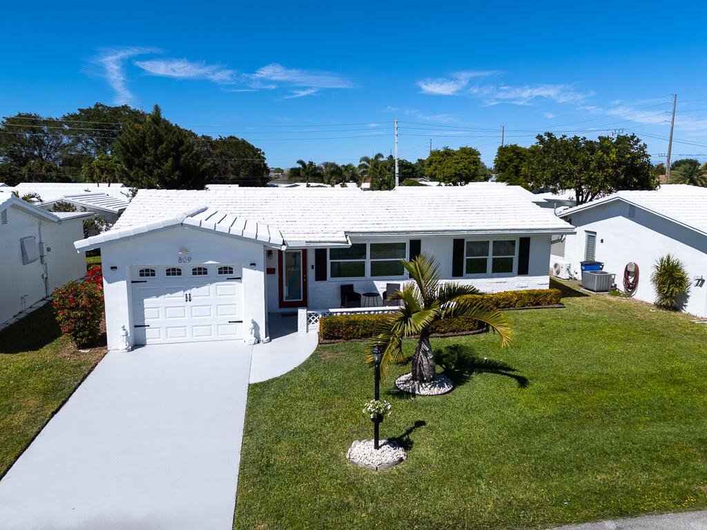 809 Sw 3rd Avenue, Boynton Beach, Palm Beach County, Florida - 2 Bedrooms  
2 Bathrooms - 