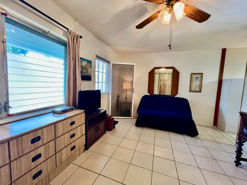 Tiny photo for 707 S 19th Avenue #11, Hollywood, FL 33020 (MLS # RX-11111866)