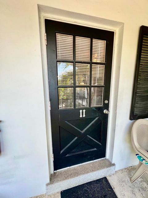 Tiny photo for 707 S 19th Avenue #11, Hollywood, FL 33020 (MLS # RX-11111866)