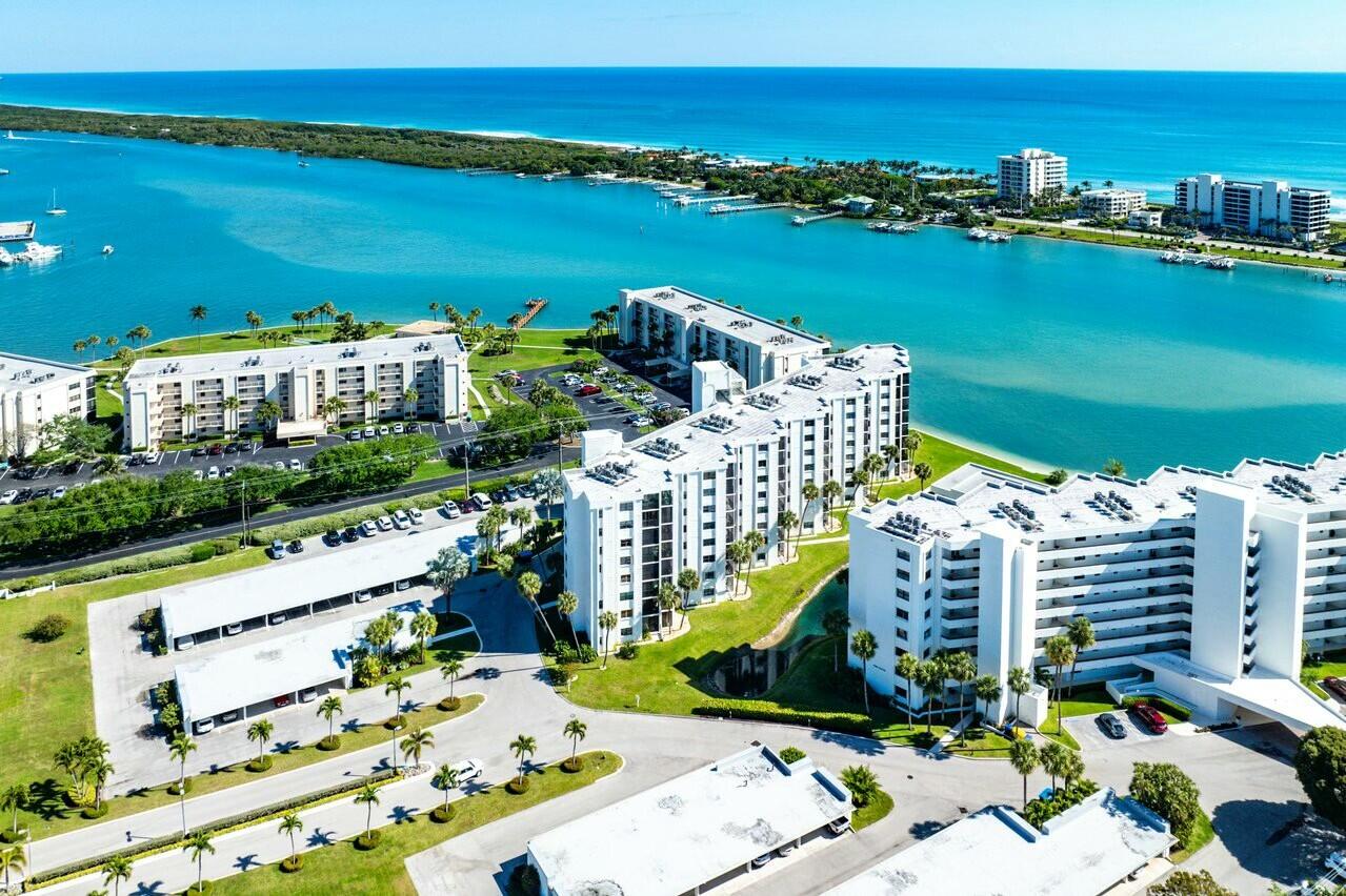 Property for Sale at 19800 Sandpointe Bay Drive 305, Jupiter, Palm Beach County, Florida - Bedrooms: 2 
Bathrooms: 2.5  - $849,000