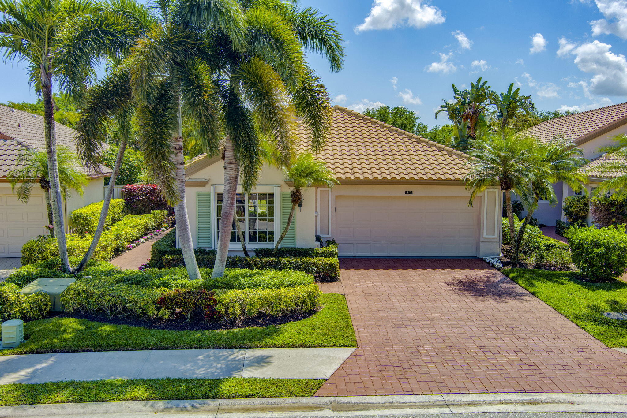 Property for Sale at 935 Augusta Pointe Drive, Palm Beach Gardens, Palm Beach County, Florida - Bedrooms: 3 
Bathrooms: 3  - $849,000