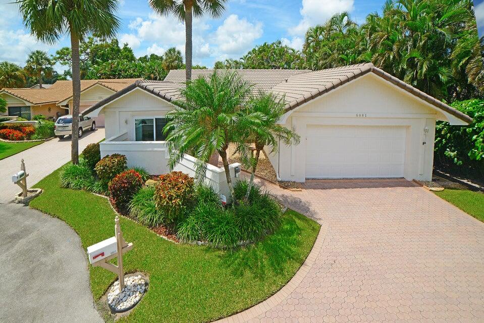 6881 Villas Drive, Boca Raton, Palm Beach County, Florida - 3 Bedrooms  
2 Bathrooms - 