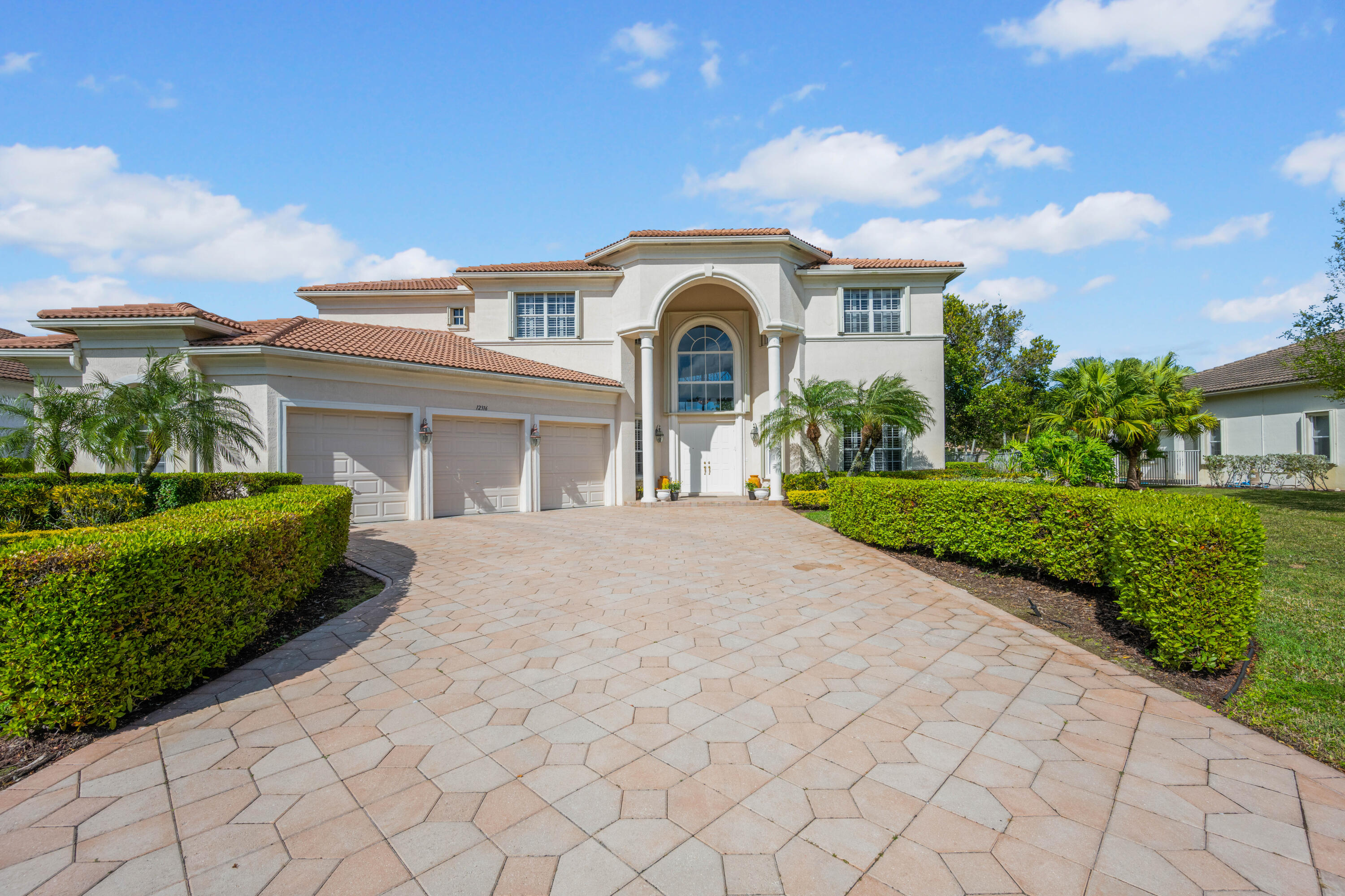 Property for Sale at 12316 Equine Lane, Wellington, Palm Beach County, Florida - Bedrooms: 5 
Bathrooms: 4.5  - $1,749,000