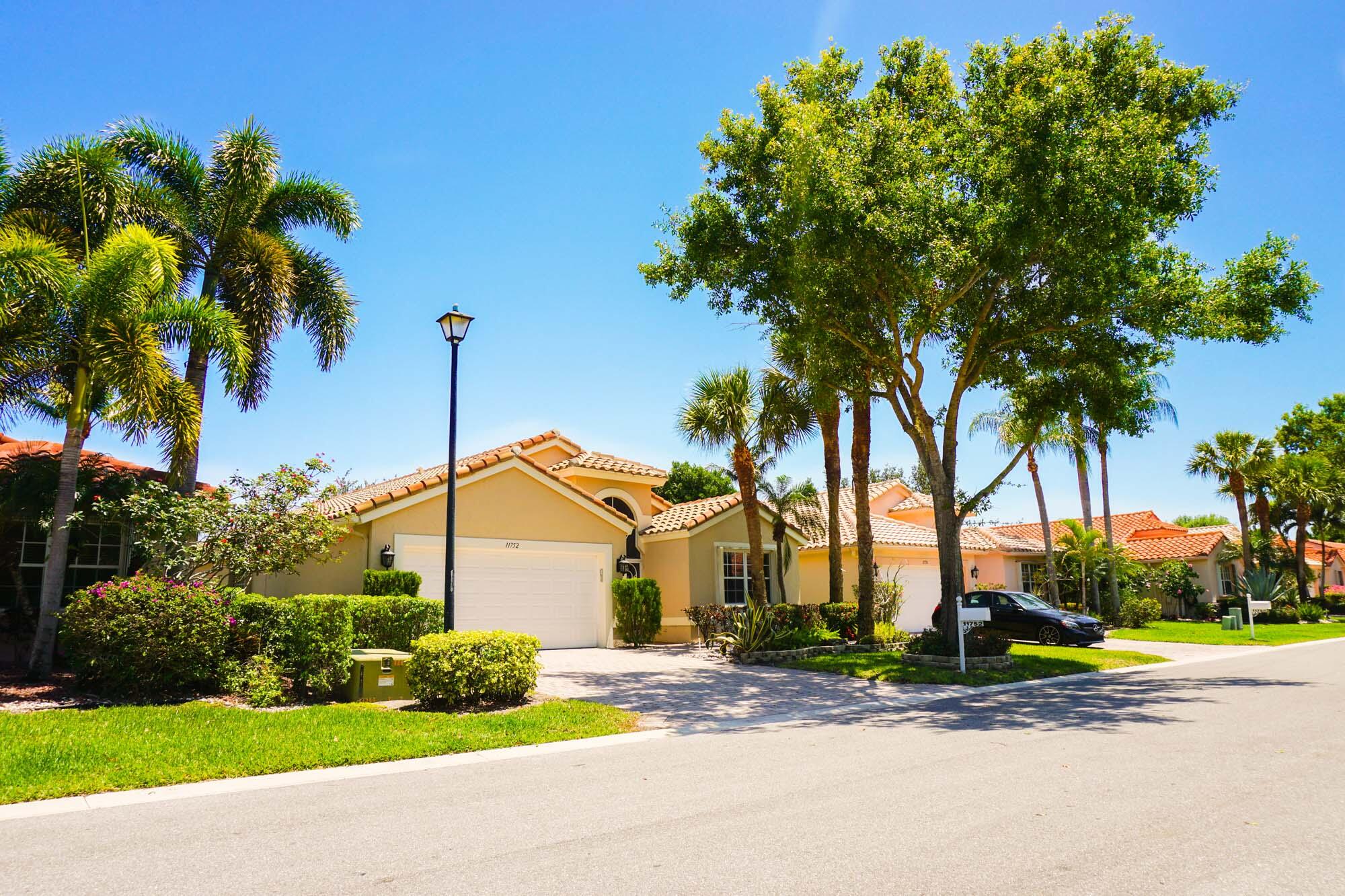Property for Sale at 11752 Grove Ridge Lane, Boynton Beach, Palm Beach County, Florida - Bedrooms: 3 
Bathrooms: 2  - $680,000