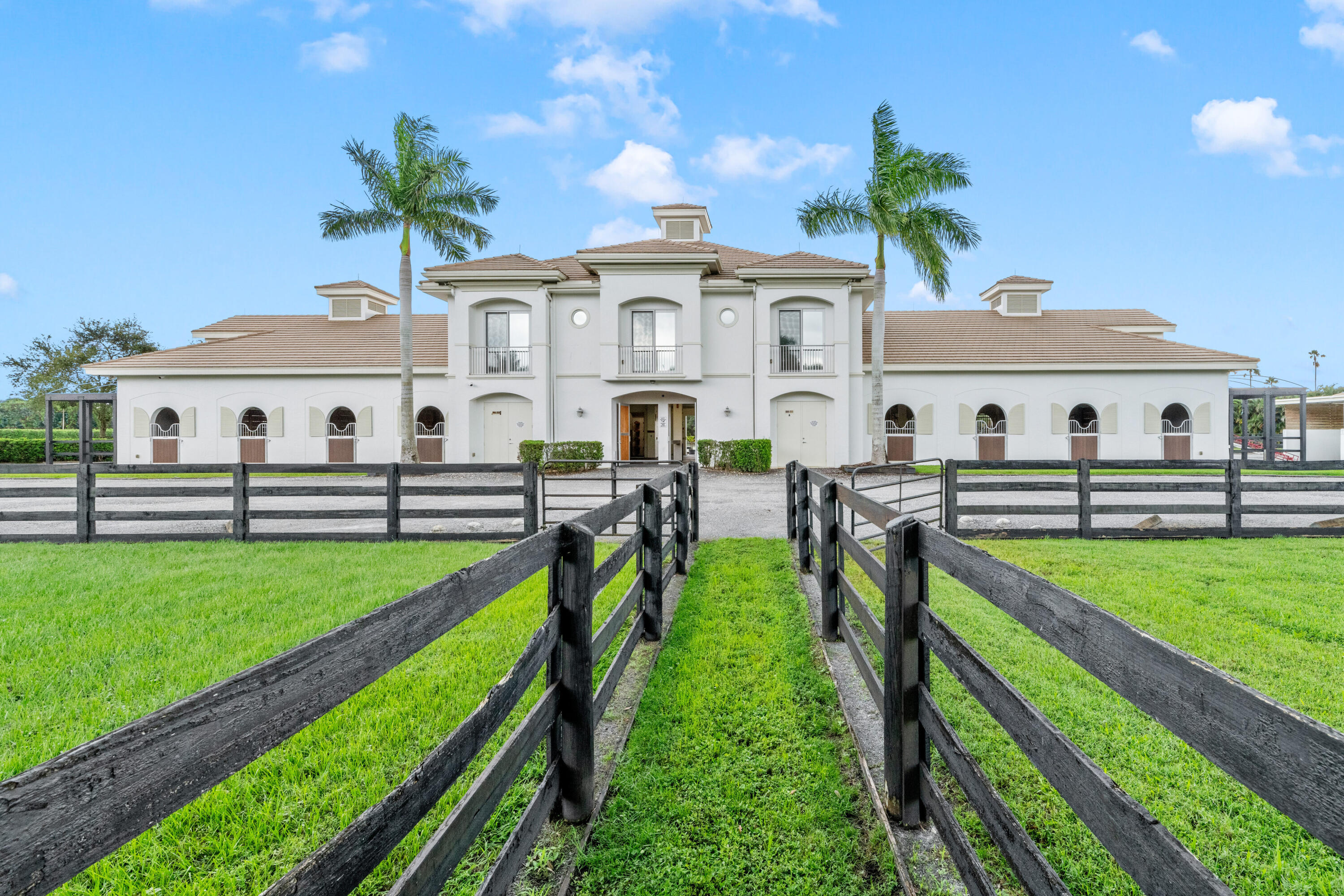 Property for Sale at 14596 Belmont Trace, Wellington, Palm Beach County, Florida - Bedrooms: 5 
Bathrooms: 3  - $5,999,000