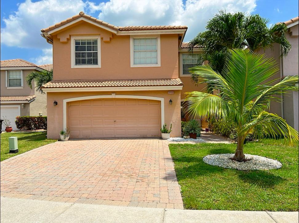 3168 Turtle Cove, West Palm Beach, Palm Beach County, Florida - 4 Bedrooms  
2.5 Bathrooms - 