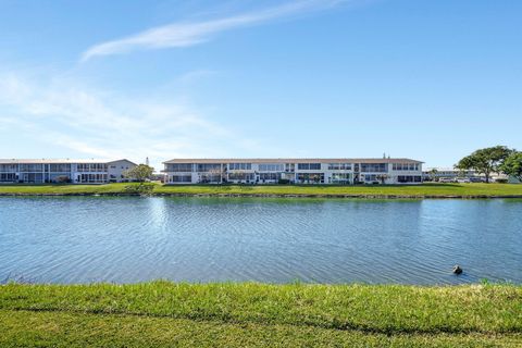 Photo of 24 Chatham A, West Palm Beach, FL 33417 (MLS # RX-11129656)