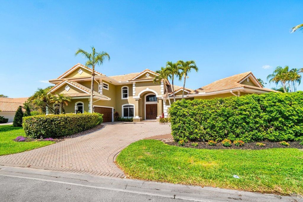 Photo of 101 Sandbourne Lane Lane, Palm Beach Gardens, FL 33418 (MLS # RX-11122693)
