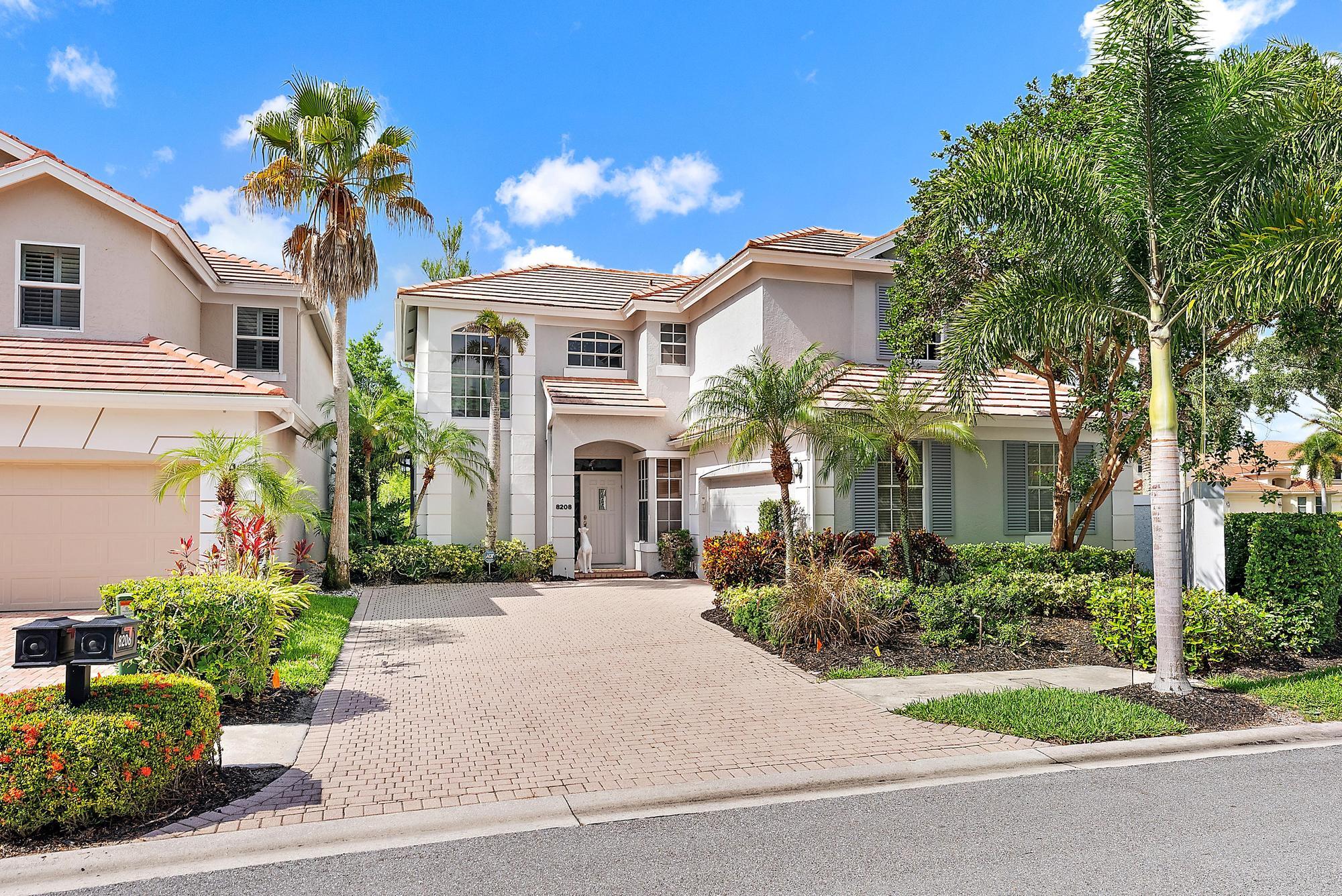 Property for Sale at 8208 Heritage Club Drive, West Palm Beach, Palm Beach County, Florida - Bedrooms: 4 
Bathrooms: 3  - $825,000