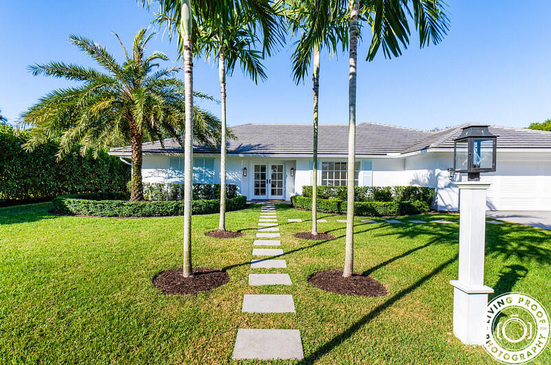4941 S Lake Drive, Boynton Beach, Palm Beach County, Florida - 4 Bedrooms  
3.5 Bathrooms - 