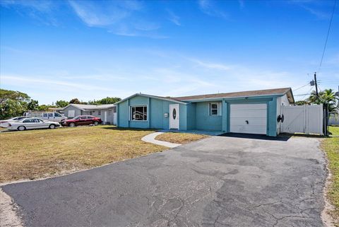 Tiny photo for 6560 Hayes Street, Hollywood, FL 33024 (MLS # RX-11129260)