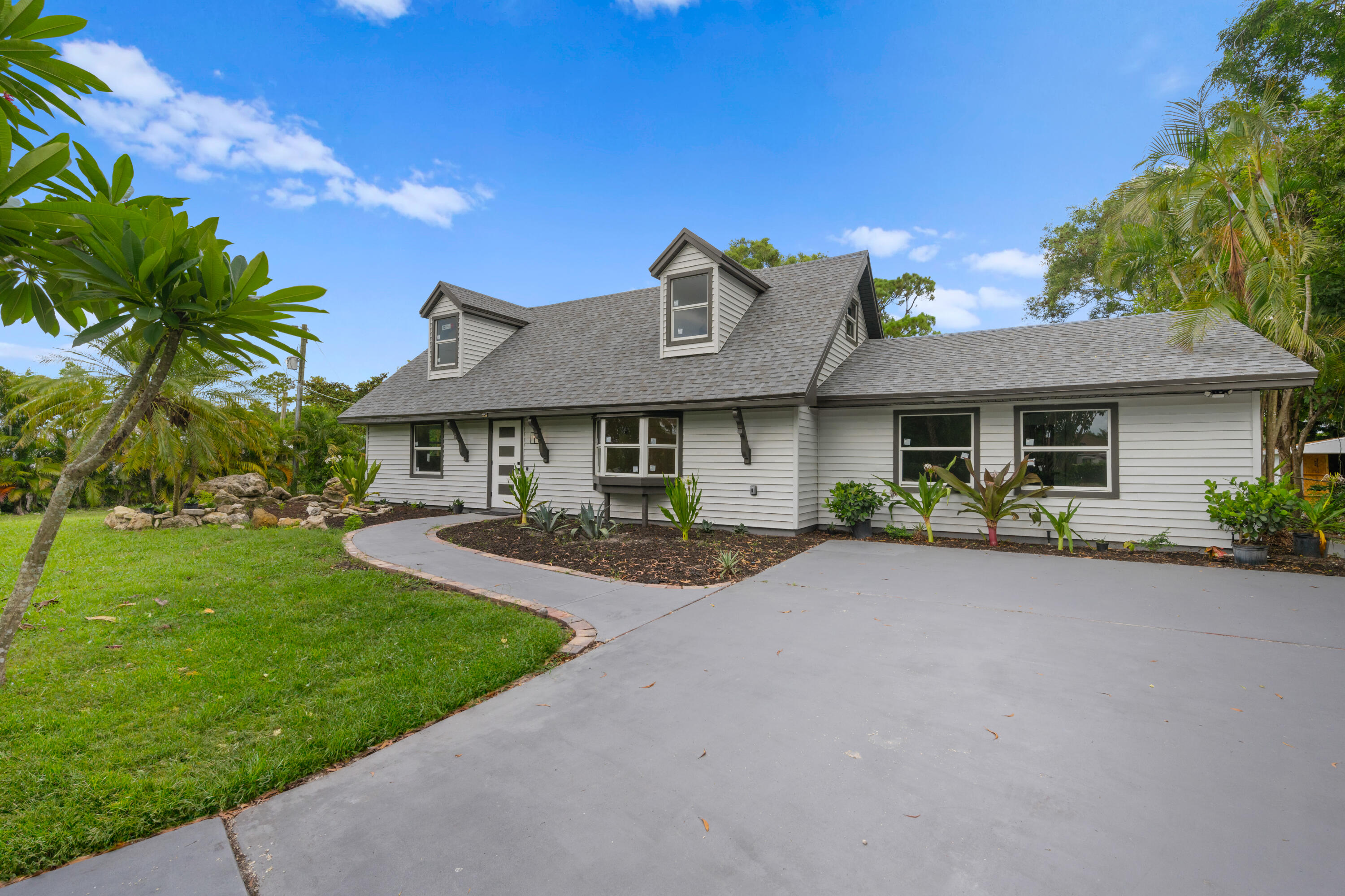 11953 40th Street, West Palm Beach, Palm Beach County, Florida - 5 Bedrooms  
3 Bathrooms - 