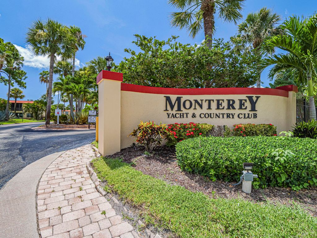 Photo of 1961 SW Palm City Road #H, Stuart, FL 34994 (MLS # RX-11101194)