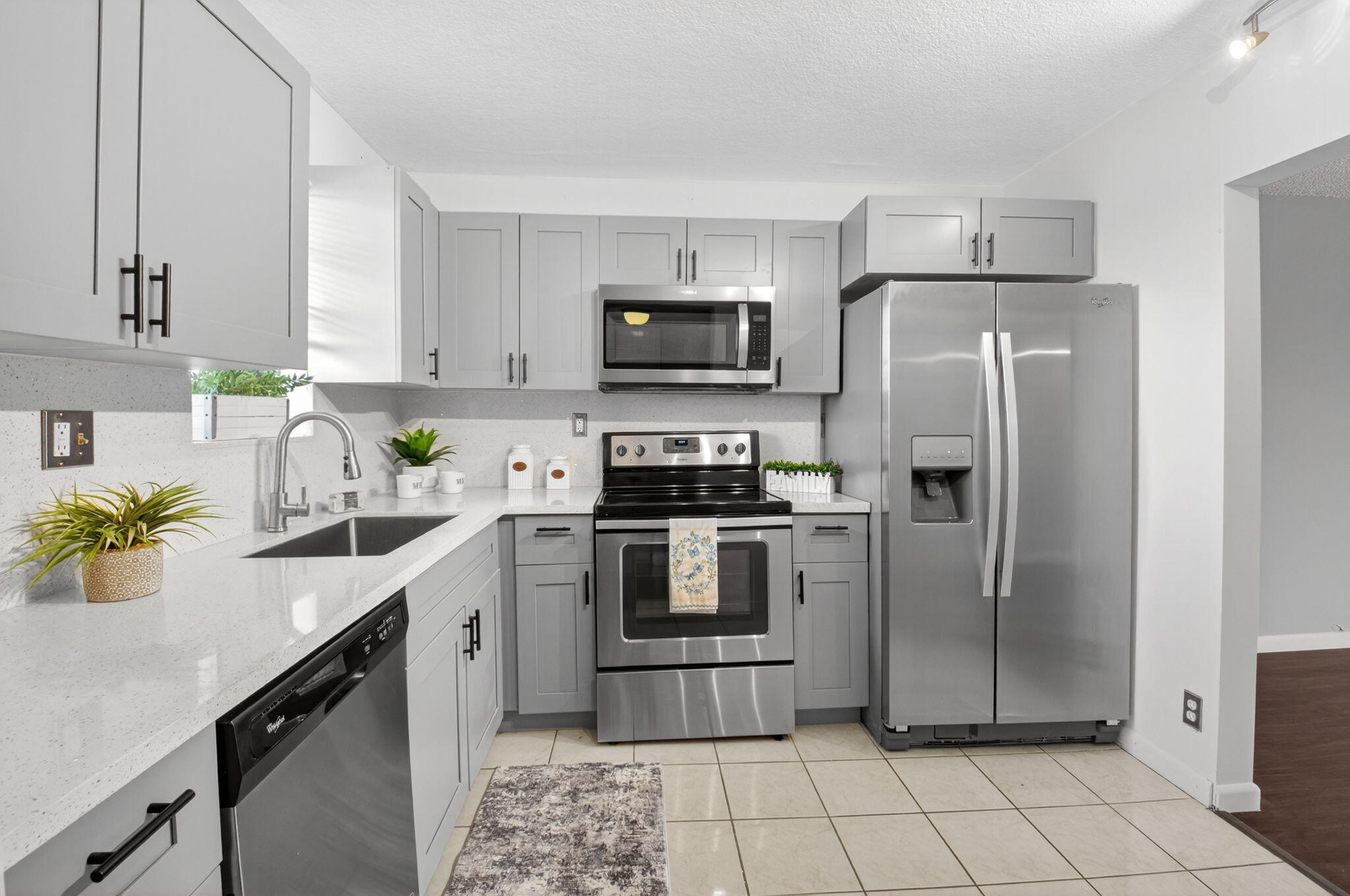 Property for Sale at 9370 Sw 8th Street 410, Boca Raton, Palm Beach County, Florida - Bedrooms: 2 
Bathrooms: 2  - $199,900