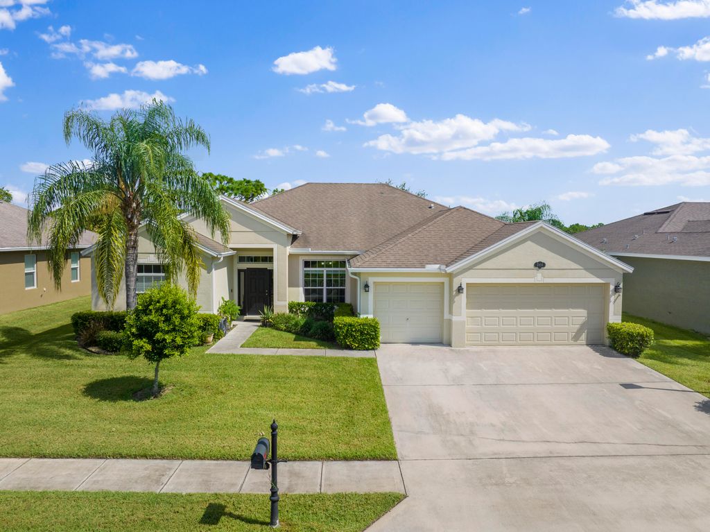 Photo of 344 Sebastian Crossings Boulevard, Sebastian, FL 32958 (MLS # RX-11120258)