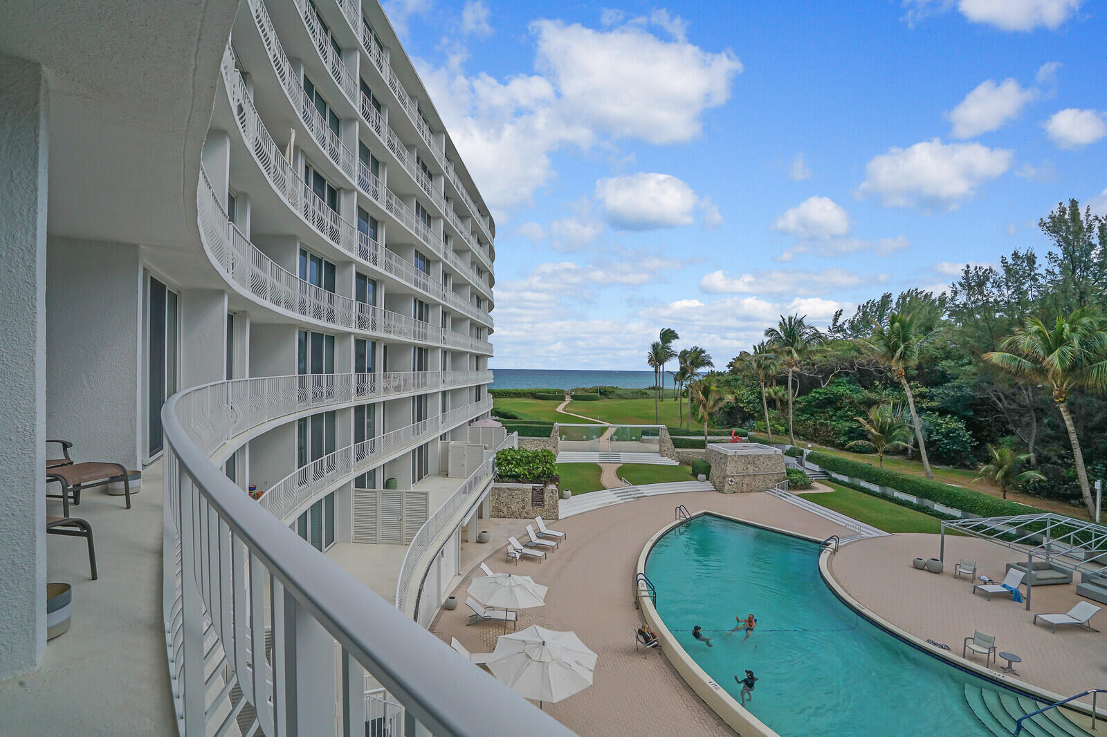 2774 S Ocean Boulevard 310, Palm Beach, Palm Beach County, Florida - 2 Bedrooms  
2 Bathrooms - 