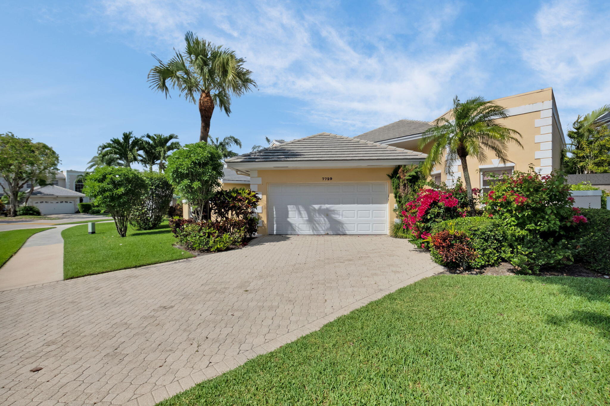 Property for Sale at 7729 Travlers Tree Drive, Boca Raton, Palm Beach County, Florida - Bedrooms: 2 
Bathrooms: 2  - $599,900
