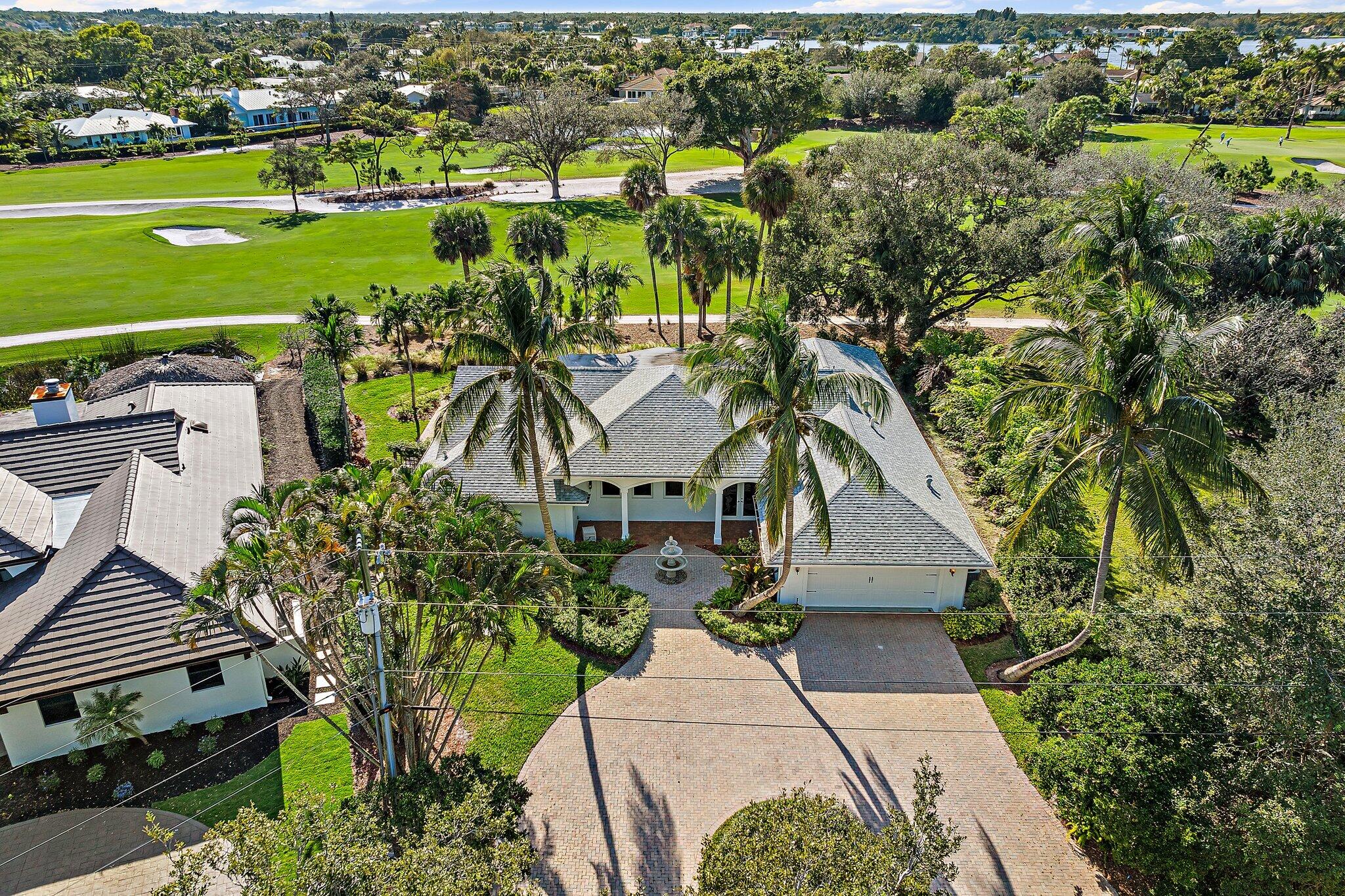 209 Fairway, Tequesta, Palm Beach County, Florida - 3 Bedrooms  
3.5 Bathrooms - 