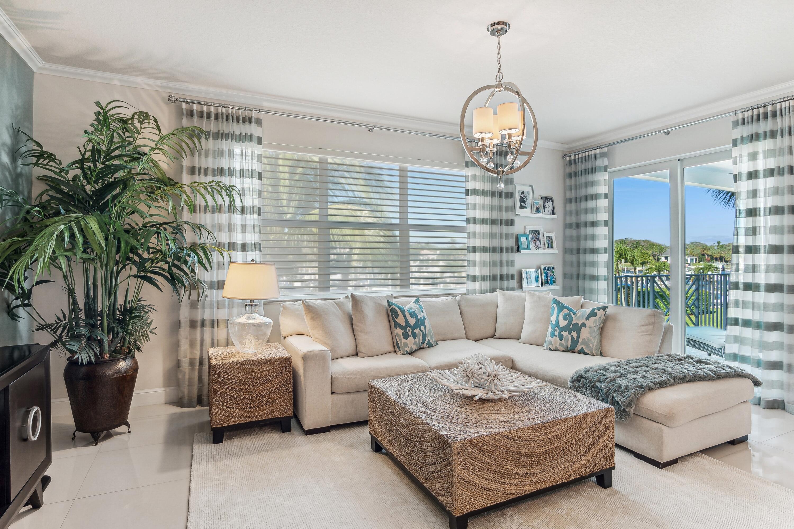Property for Sale at 721 Bay Colony Drive, Juno Beach, Palm Beach County, Florida - Bedrooms: 2 
Bathrooms: 2.5  - $1,750,000