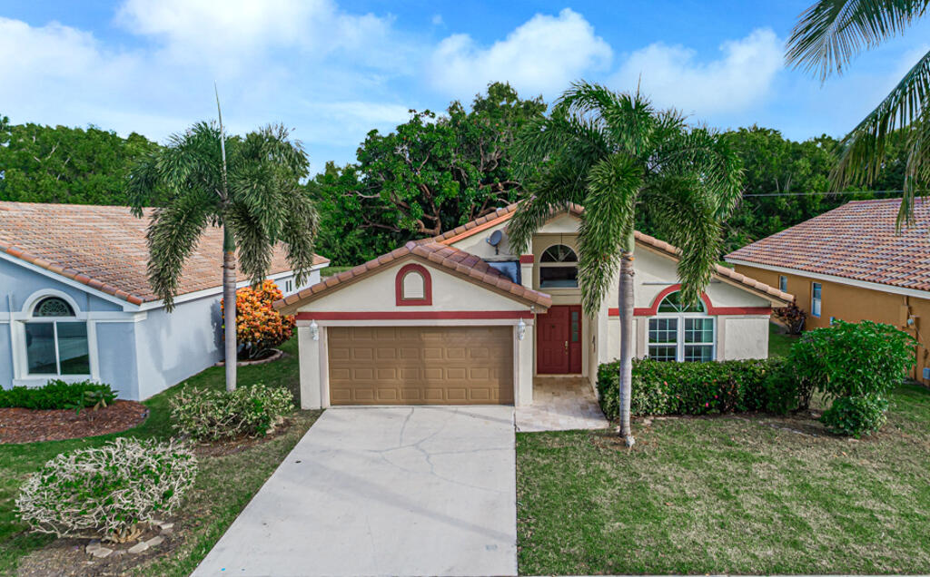 8564 Tourmaline Boulevard, Boynton Beach, Palm Beach County, Florida - 3 Bedrooms  
2 Bathrooms - 