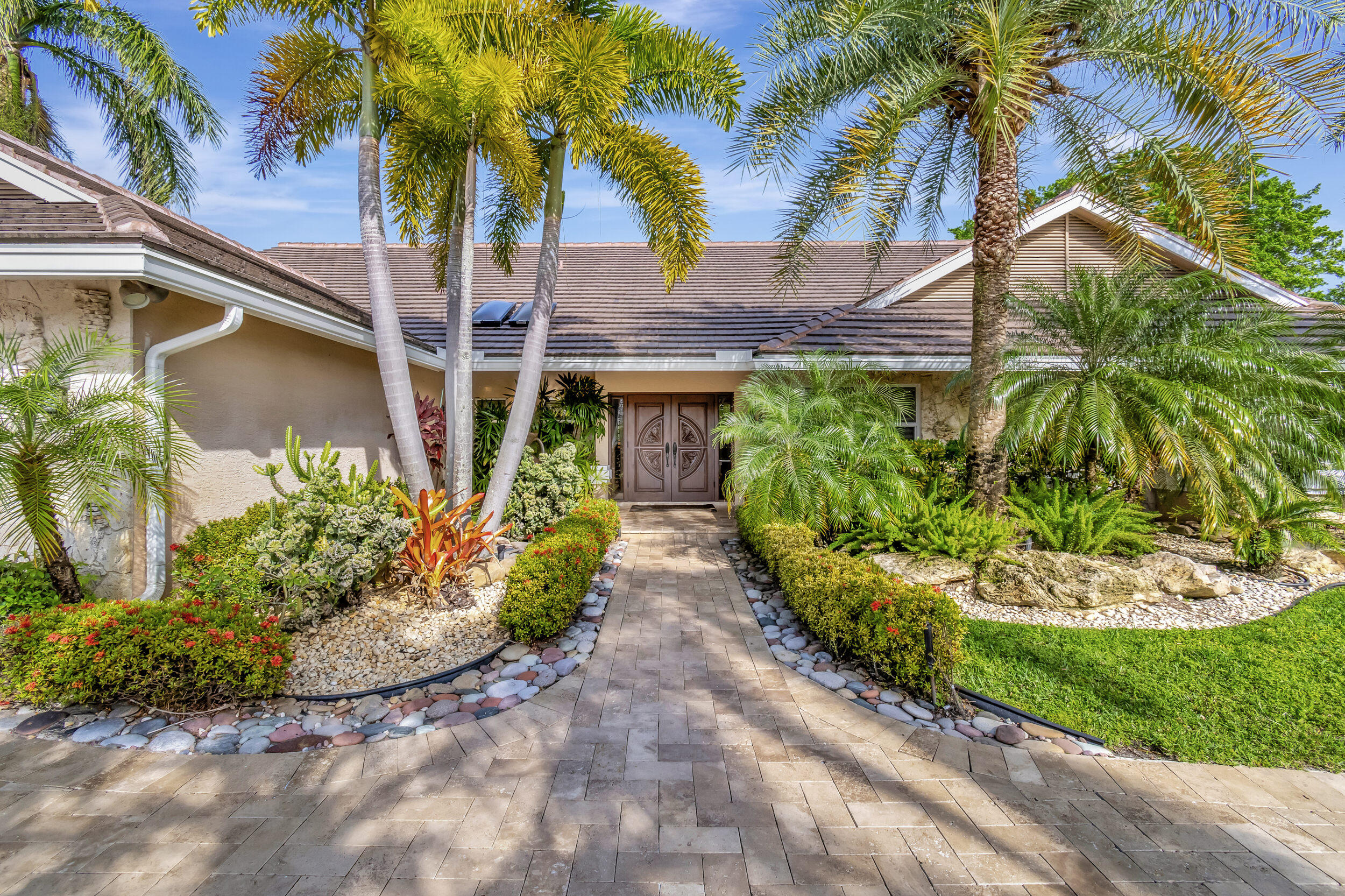 Property for Sale at 10630 Boca Woods Lane, Boca Raton, Palm Beach County, Florida - Bedrooms: 4 
Bathrooms: 3.5  - $1,395,000
