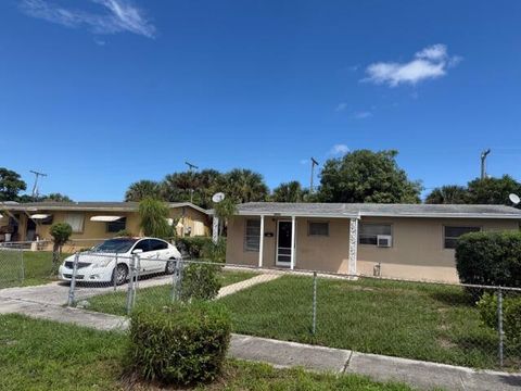 Photo of 1441 8th Street, West Palm Beach, FL 33401 (MLS # RX-11126997)