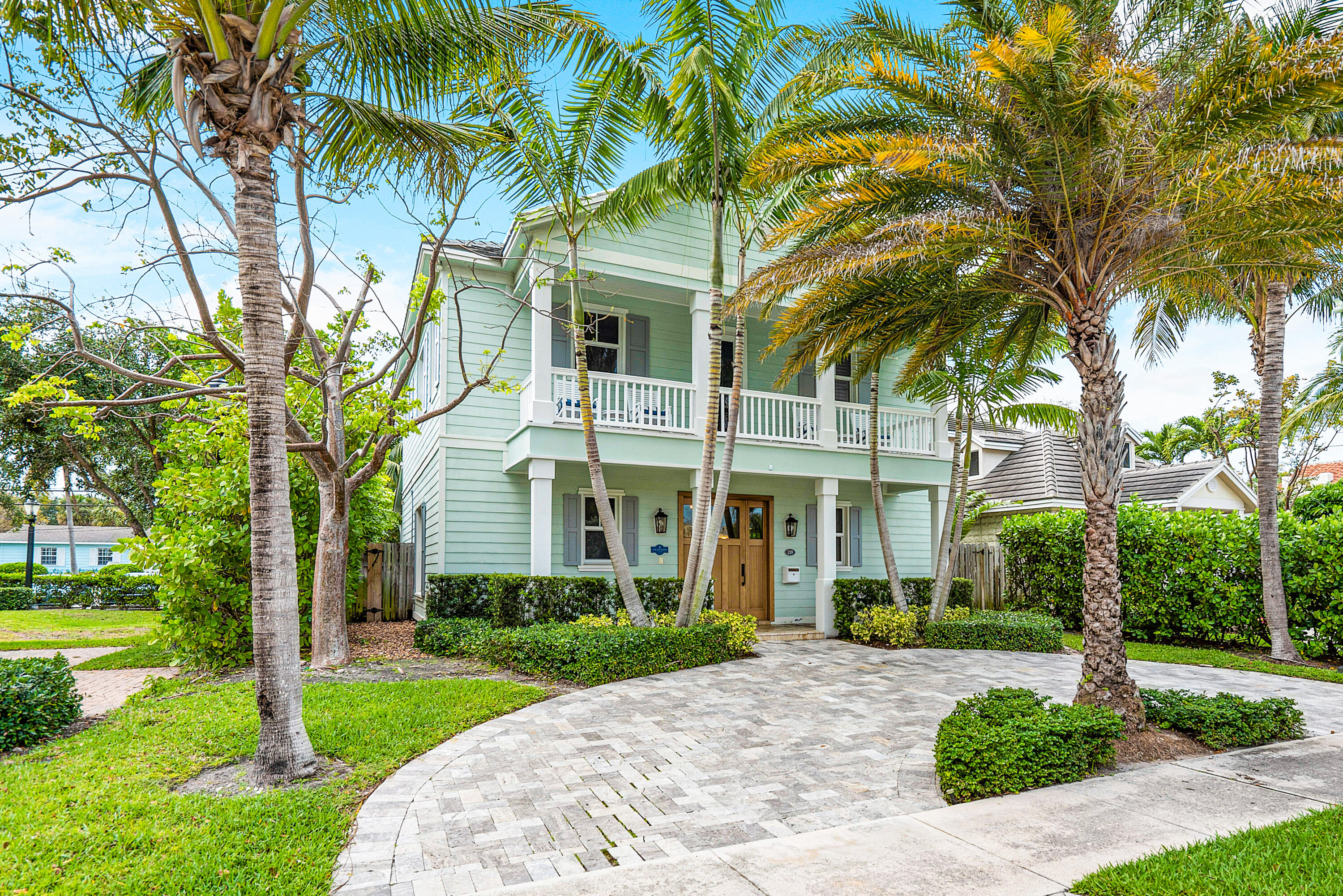 Property for Sale at 210 N Swinton Avenue, Delray Beach, Palm Beach County, Florida - Bedrooms: 4 
Bathrooms: 3  - $3,250,000