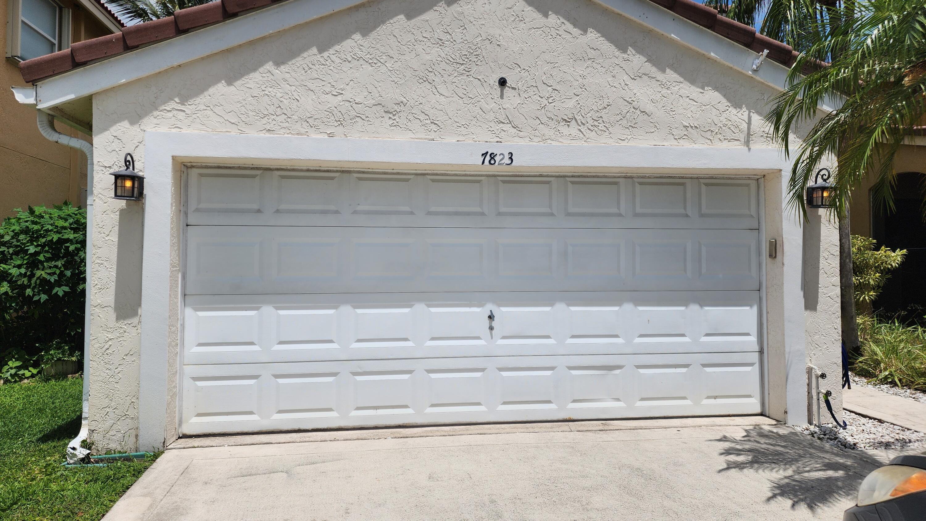 Property for Sale at 7823 Springfield Lake Drive, Lake Worth, Palm Beach County, Florida - Bedrooms: 3 
Bathrooms: 2.5  - $500,000