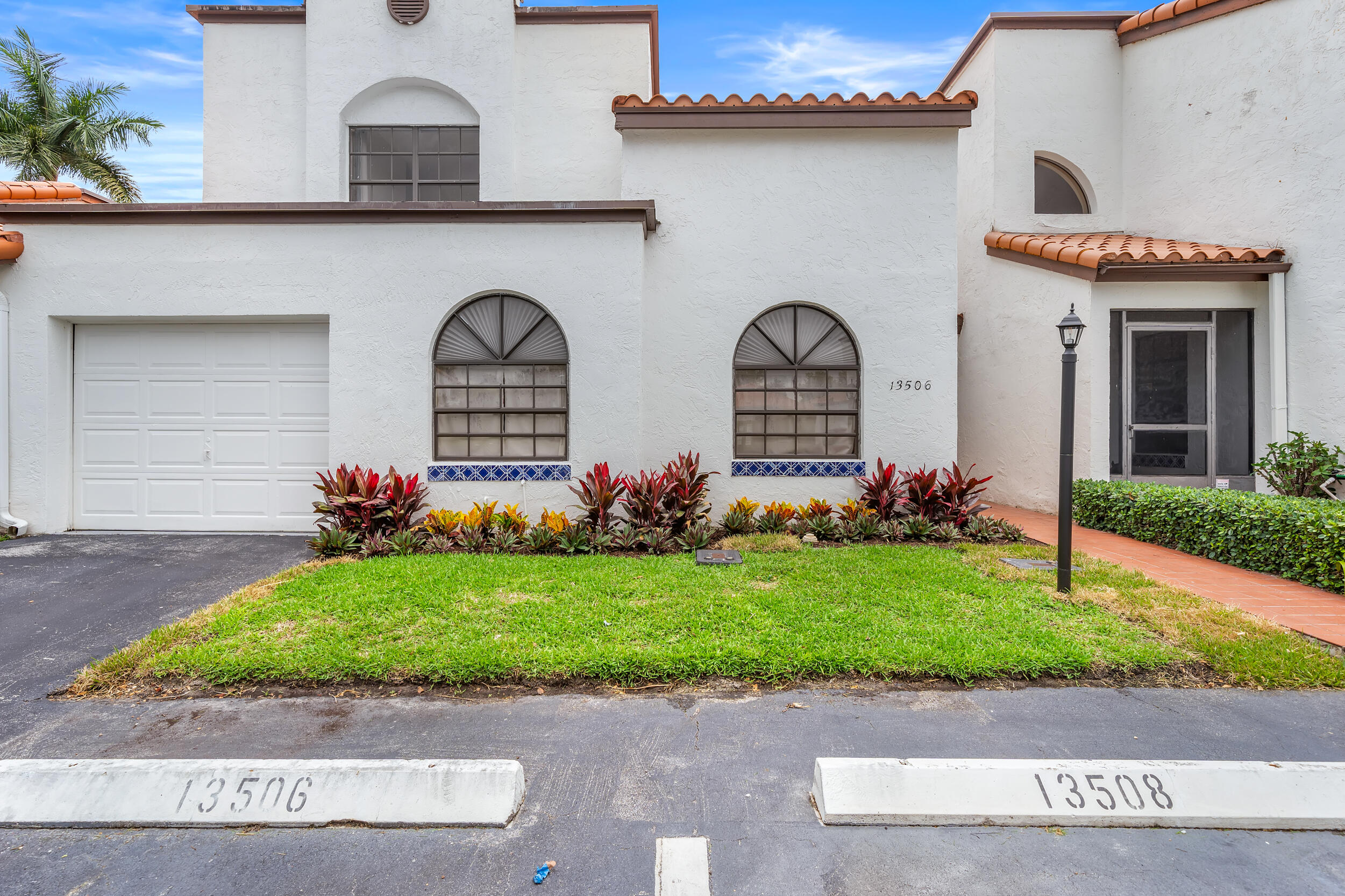 Property for Sale at 13506 Fountain View Boulevard, Wellington, Palm Beach County, Florida - Bedrooms: 3 
Bathrooms: 2.5  - $445,000