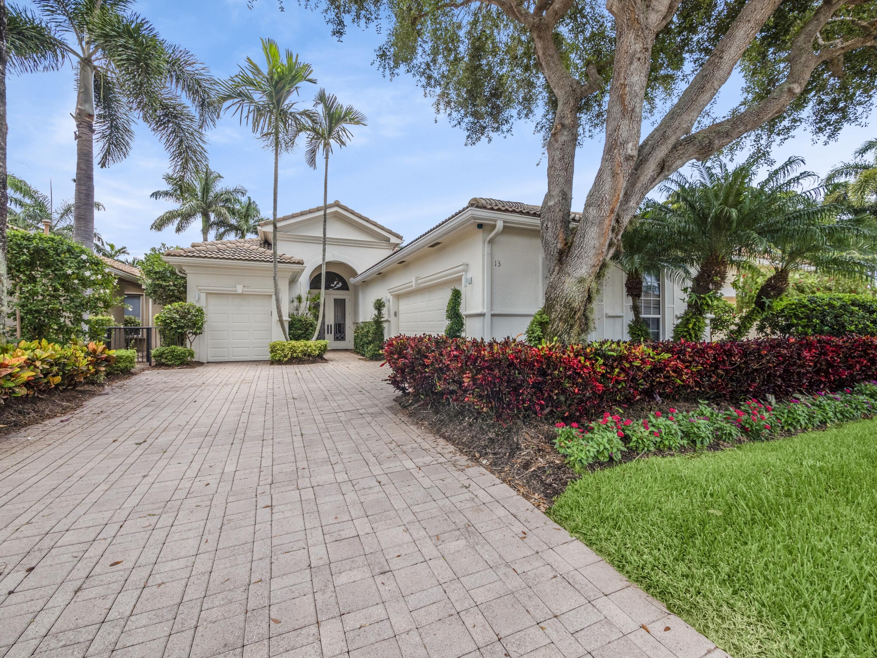 Property for Sale at 13 Laguna Court, Palm Beach Gardens, Palm Beach County, Florida - Bedrooms: 3 
Bathrooms: 3  - $1,899,000