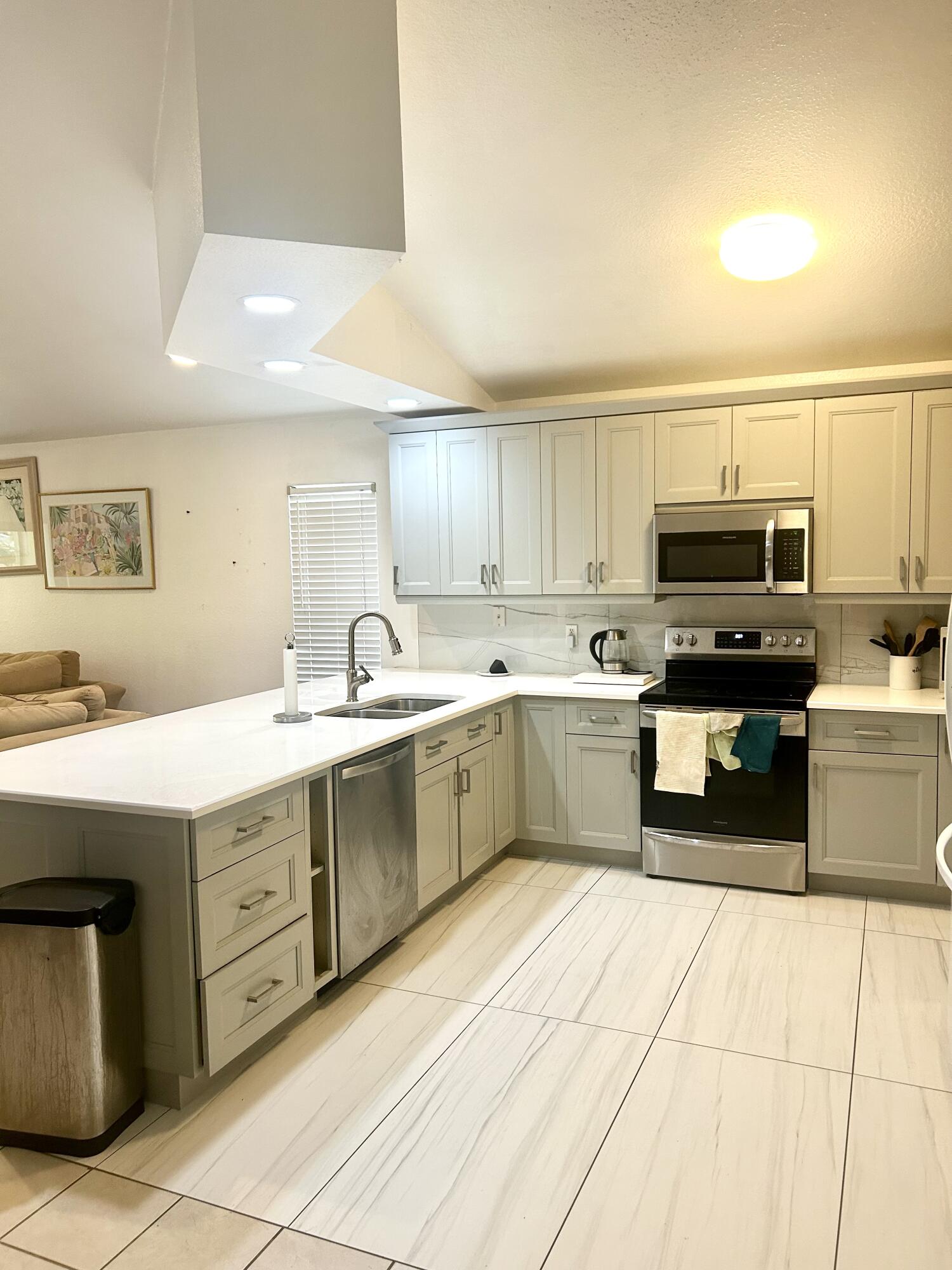 Property for Sale at 321 Broward Avenue, Greenacres, Palm Beach County, Florida - Bedrooms: 3 
Bathrooms: 2  - $515,000