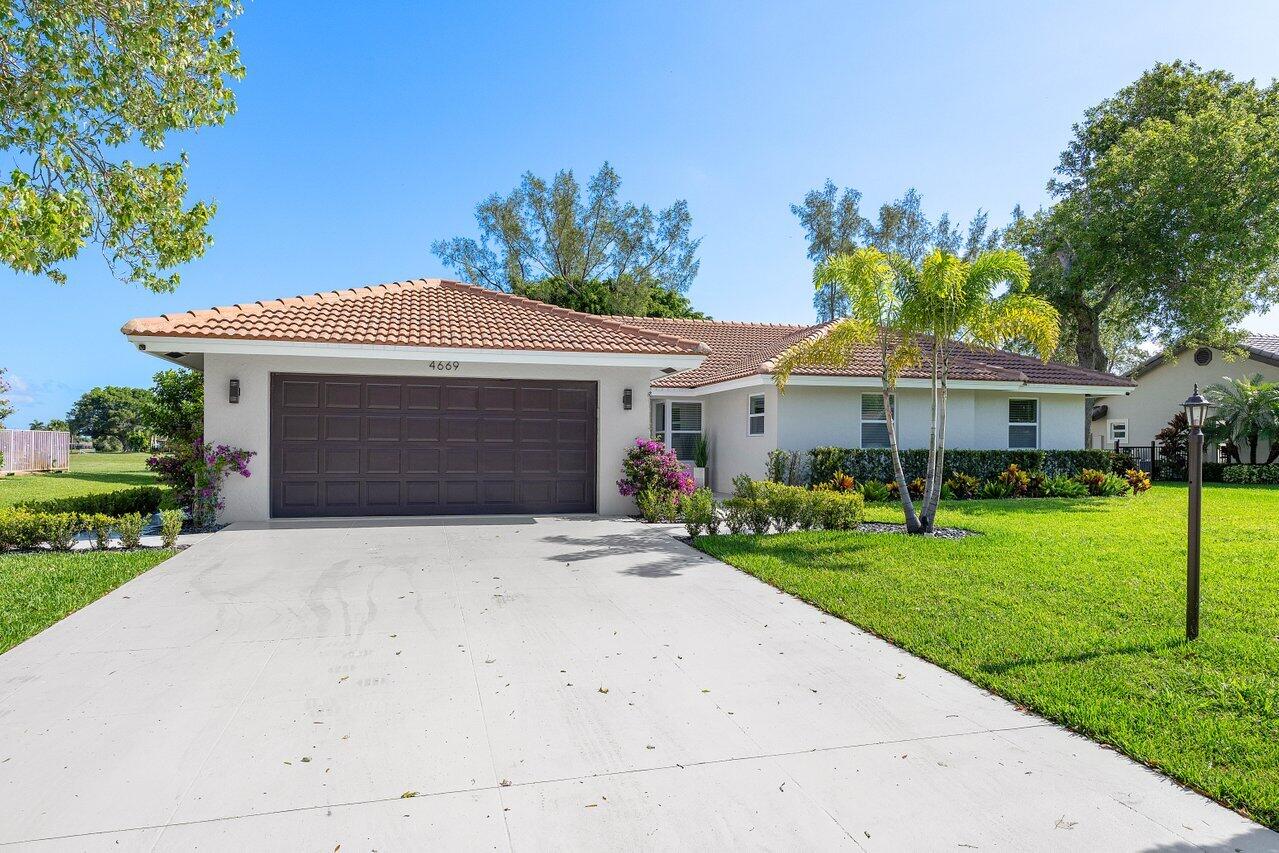 4669 Bucida Road, Boynton Beach, Palm Beach County, Florida - 4 Bedrooms  
2 Bathrooms - 