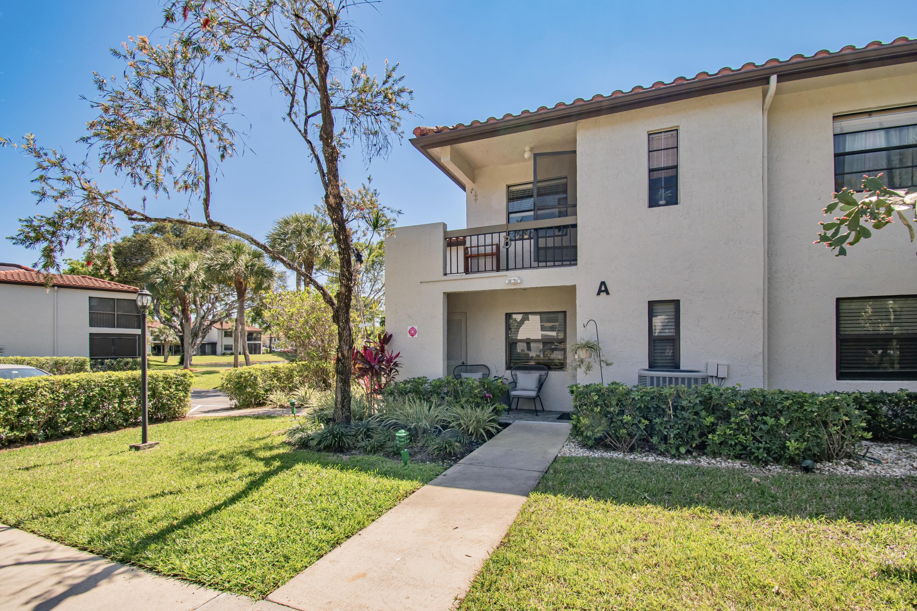 Property for Sale at 21556 Cypress Hammock Drive 41A, Boca Raton, Palm Beach County, Florida - Bedrooms: 2 
Bathrooms: 2  - $449,000