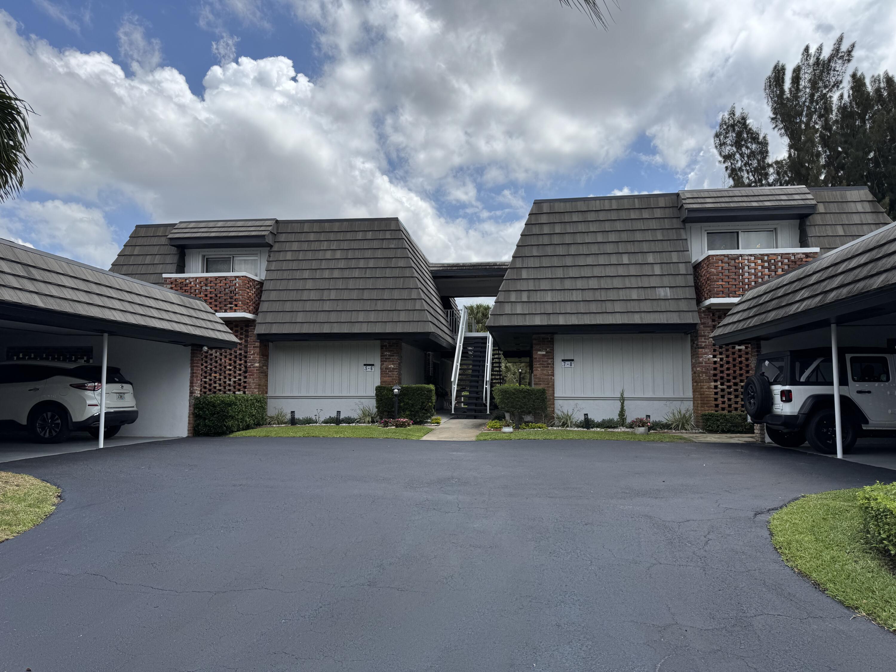 Property for Sale at 404 Pine Tree Court 6, Atlantis, Palm Beach County, Florida - Bedrooms: 2 
Bathrooms: 2  - $375,000