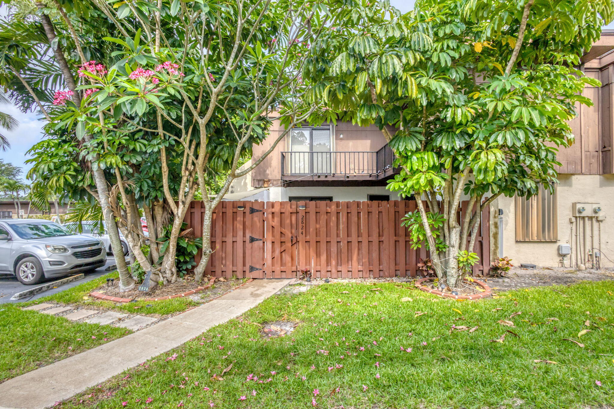 Property for Sale at 2824 Kirk Road, Lake Worth, Palm Beach County, Florida - Bedrooms: 2 
Bathrooms: 1.5  - $325,000