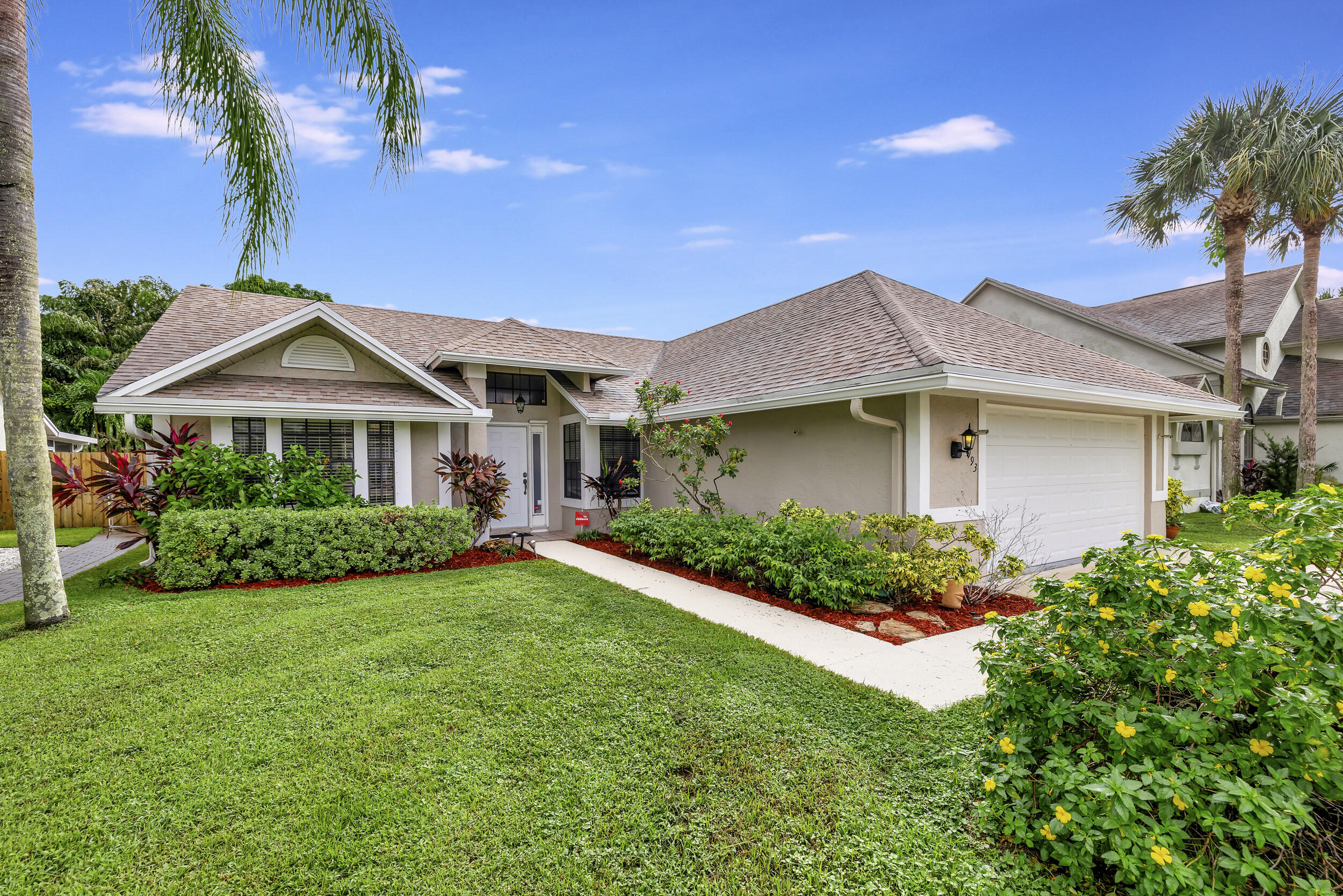 12993 Meadowbreeze Drive, Wellington, Palm Beach County, Florida - 2 Bedrooms  
2 Bathrooms - 