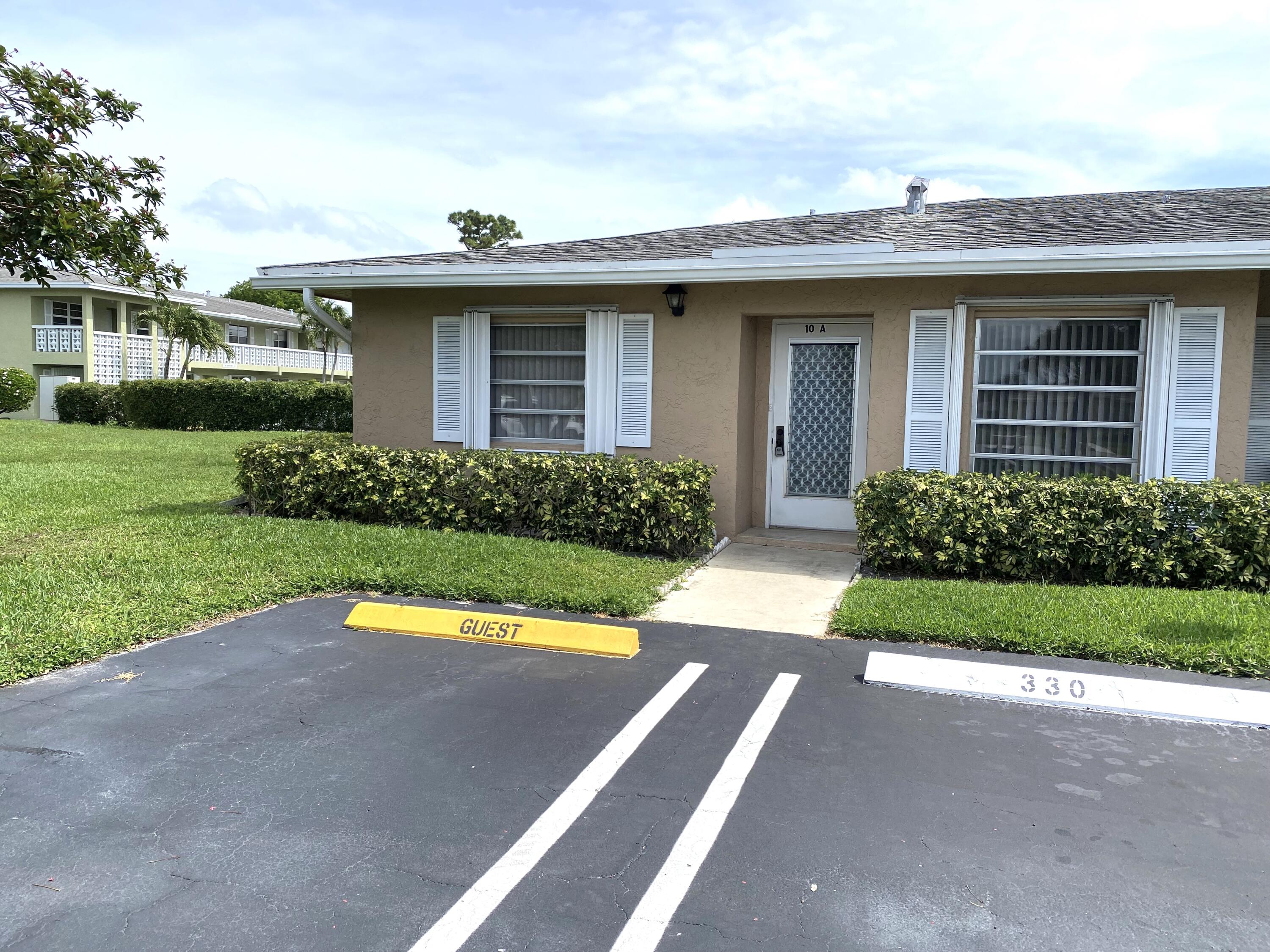 Property for Sale at 1041 Silk Oak Terrace A, Delray Beach, Palm Beach County, Florida - Bedrooms: 2 
Bathrooms: 2  - $229,999
