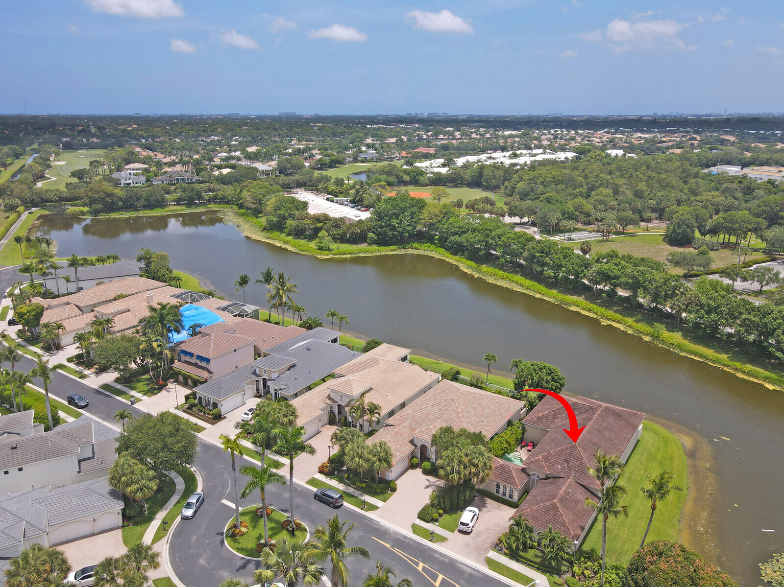 6468 Polo Pointe Way, Delray Beach, Palm Beach County, Florida - 4 Bedrooms  
4.5 Bathrooms - 
