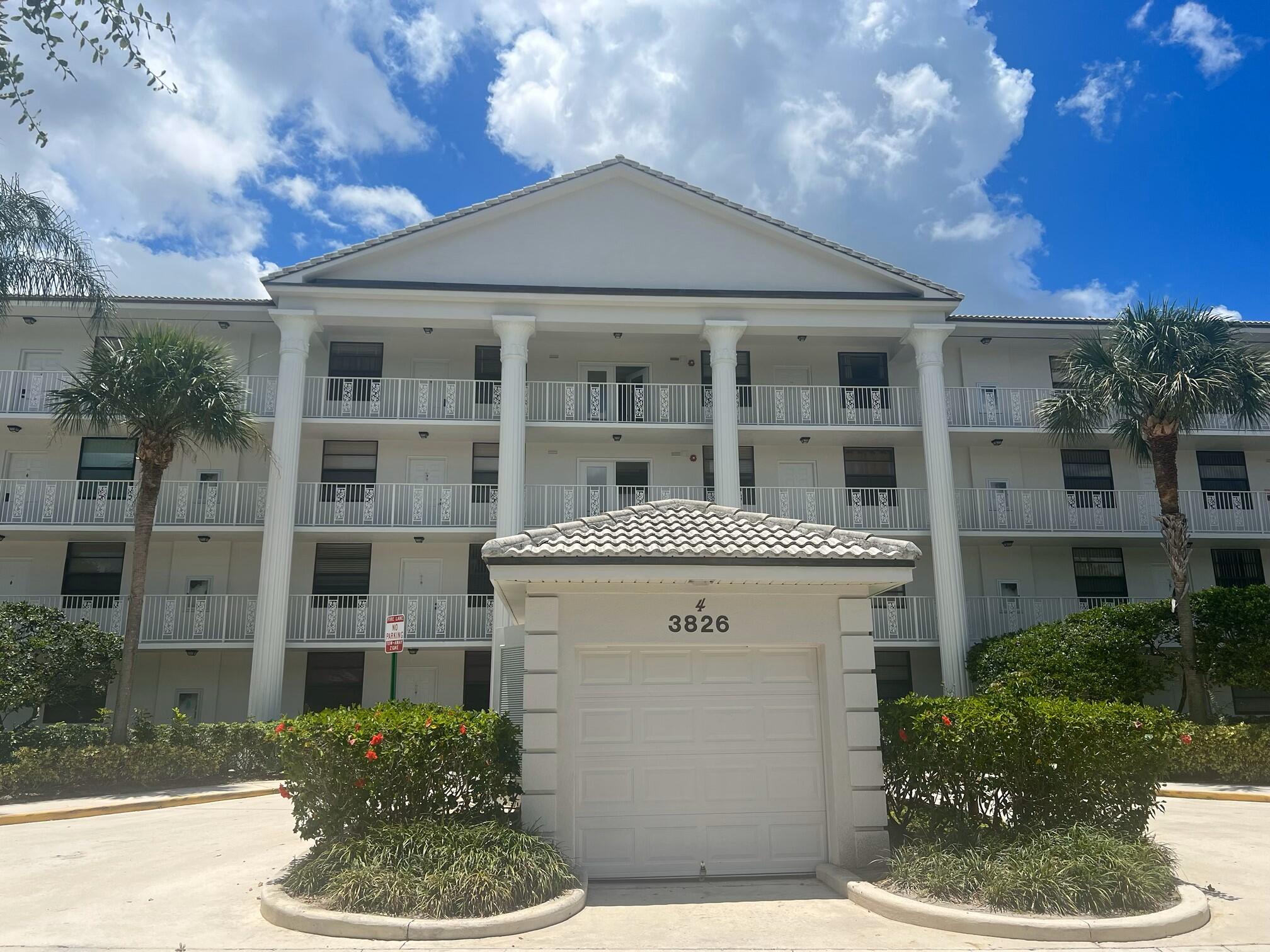 3826 Whitehall Drive 205, West Palm Beach, Palm Beach County, Florida - 2 Bedrooms  
2 Bathrooms - 