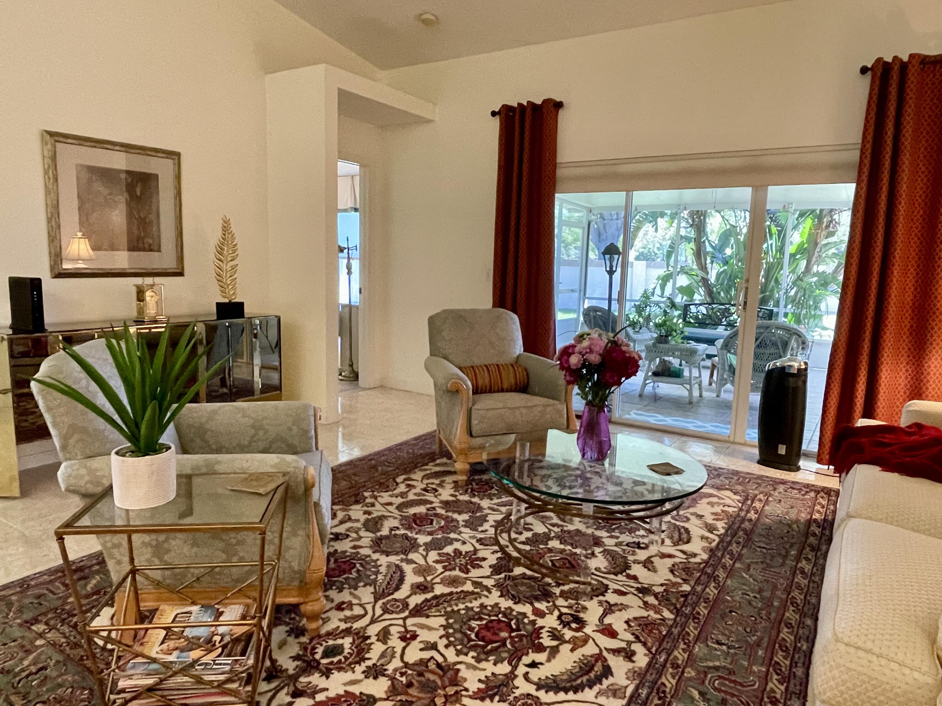 10 Sausalito Drive, Boynton Beach, Palm Beach County, Florida - 2 Bedrooms  
2 Bathrooms - 