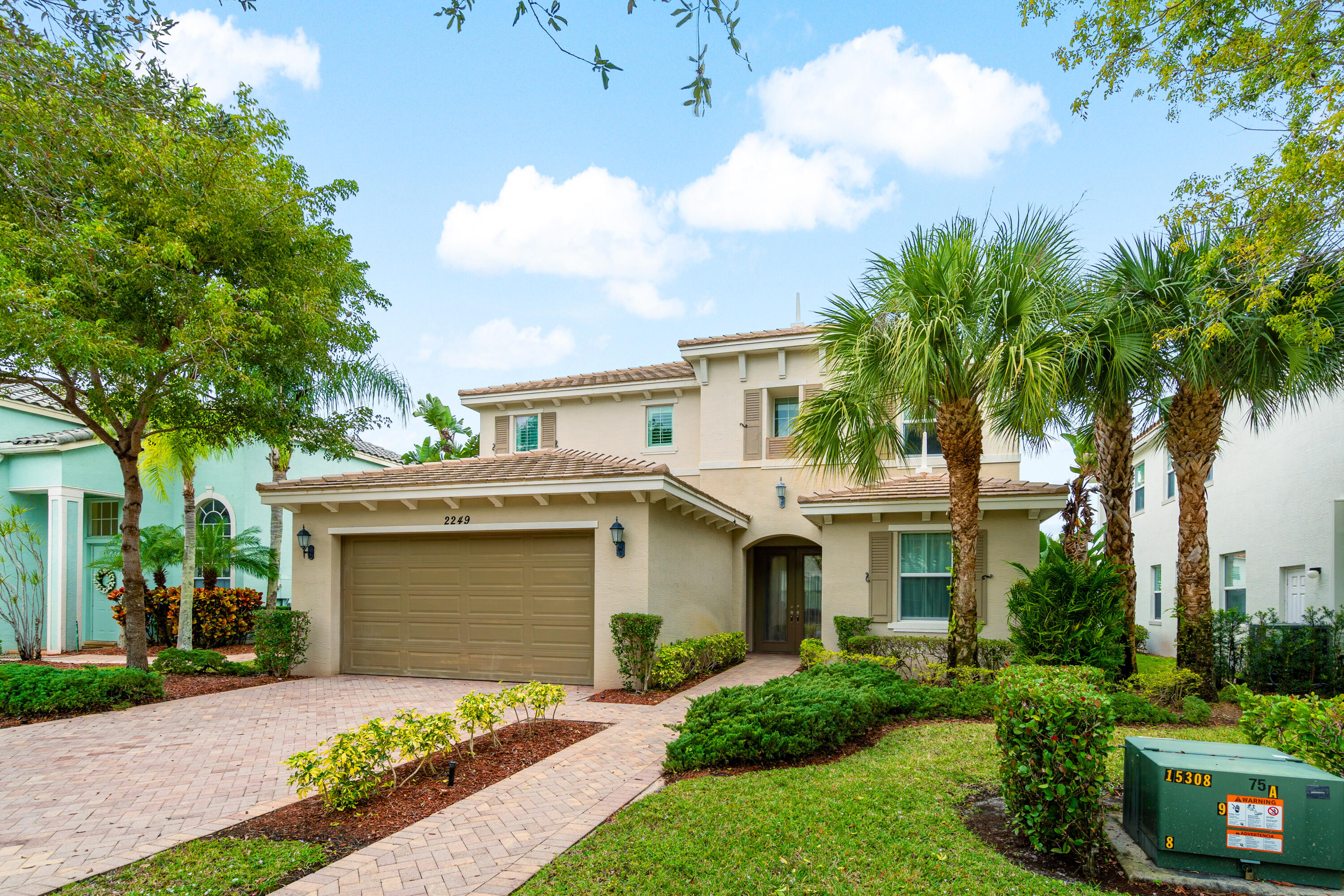 2249 Merriweather Way, Wellington, Palm Beach County, Florida - 3 Bedrooms  
2.5 Bathrooms - 