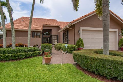 Photo of 19261 Cherry Hills Terrace, Boca Raton, FL 33498 (MLS # RX-11102237)