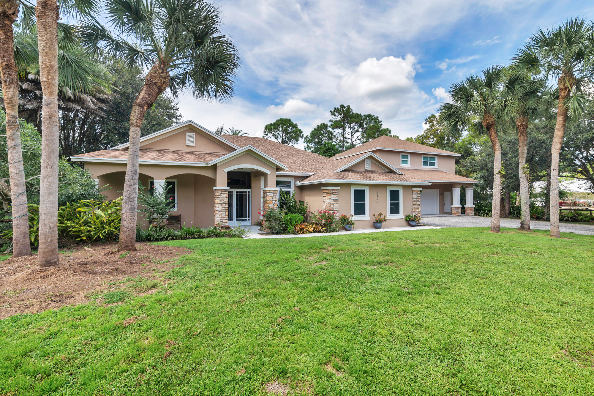 13001 Mallard Creek Drive, Palm Beach Gardens, Palm Beach County, Florida - 5 Bedrooms  
3.5 Bathrooms - 